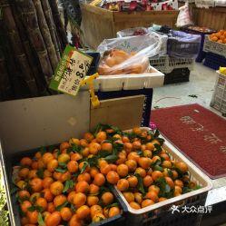 哈密瓜提子能一起吃吗,哈密瓜与提子同食的适宜性探讨